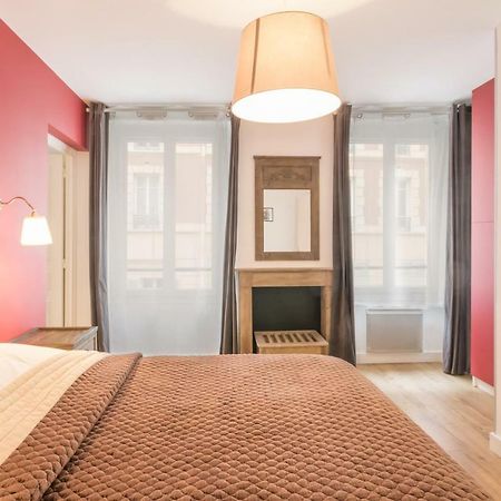 Les Toits De Paris Bed and Breakfast Eksteriør billede