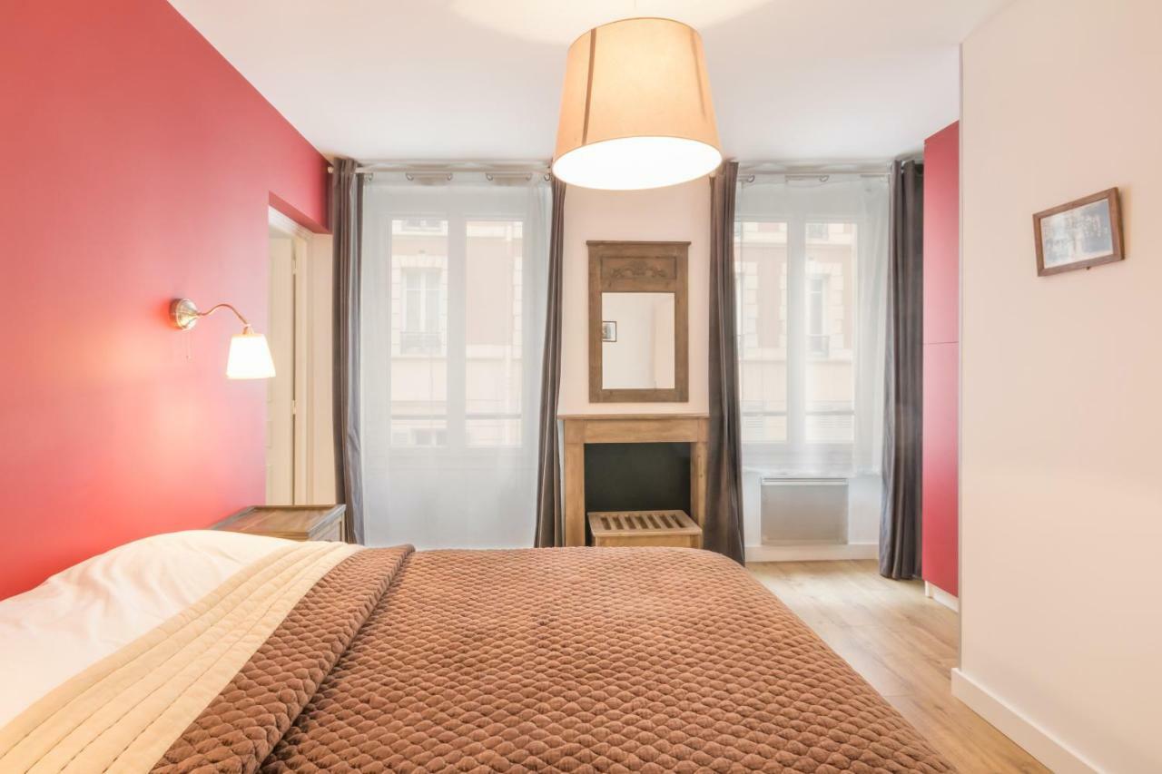 Les Toits De Paris Bed and Breakfast Eksteriør billede