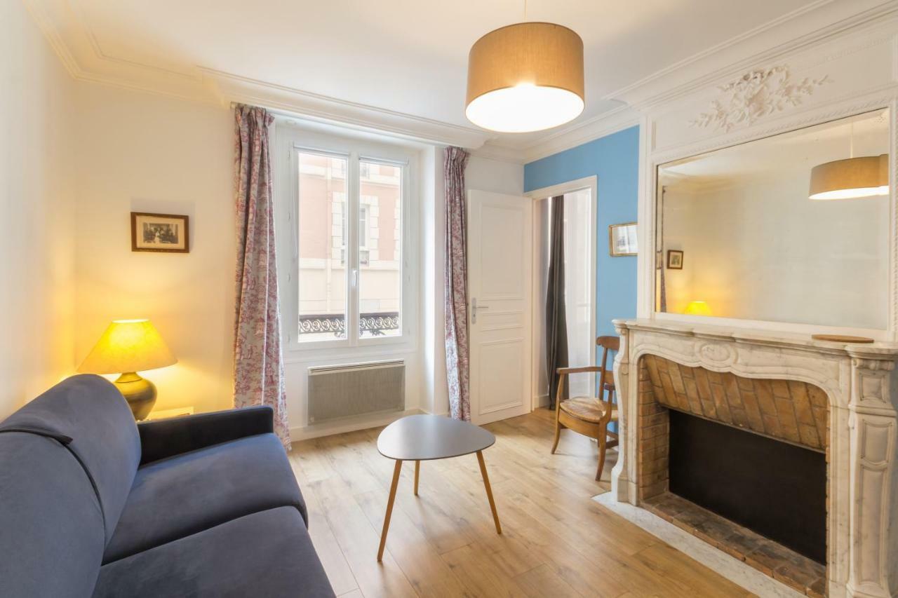Les Toits De Paris Bed and Breakfast Eksteriør billede
